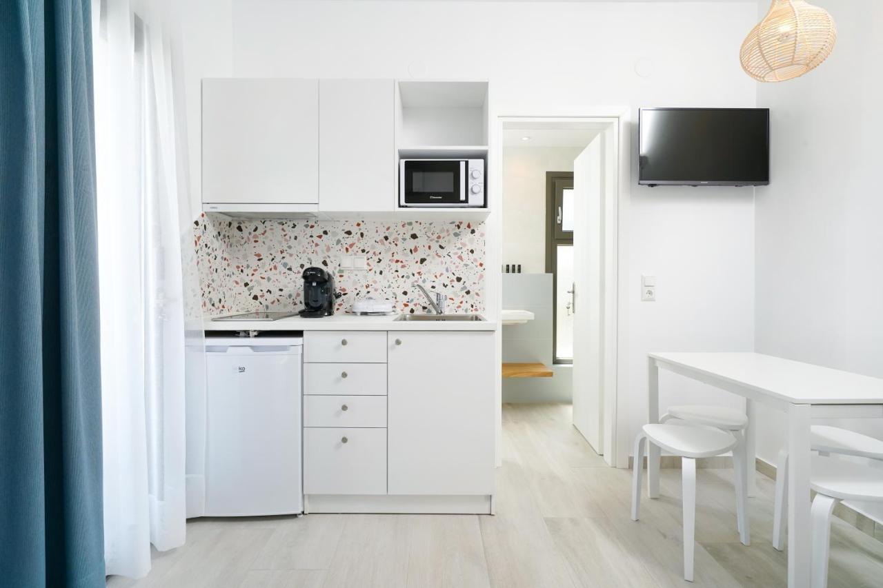 Filoxenia Luxury Apartments Потос Экстерьер фото